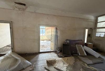 Spațiu comercial, de 350 mp, în Ultracentral - 25