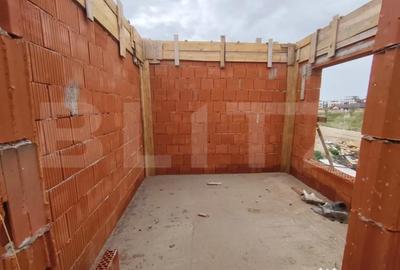 Casă cu 4 camere cu Teren 500 Mp în Sântandrei - 2