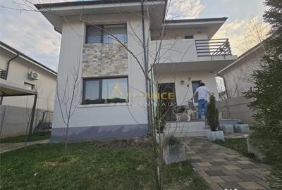 Casă cu 4 camere cu Teren 258 Mp în Berceni