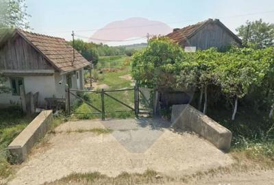 Casă cu 2 camere cu Teren 3000 Mp în Păgaia - 3