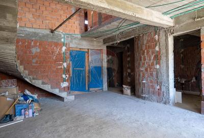 Vanzare vila cu 5 camere Parter+Etaj, str. Magnoliei - Pantelimon - 15