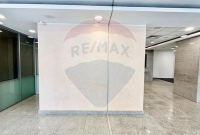 Spațiu comercial, de 330 mp, în Central - 13