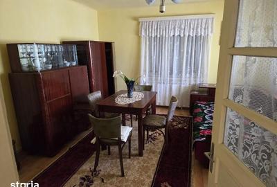 Casă cu 3 camere cu Teren 1769 Mp în Crăciunelu de Jos - 1