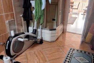 Casă cu 4 camere cu Teren 500 Mp în Semicentral - 2