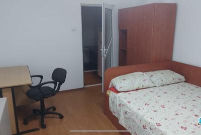 Garsonieră decomandată, mobilată în Țiglina 1 - 2