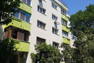 Apartament decomandat în Colentina