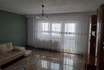 Apartament cu 3 camere decomandat în Răcădău - 3