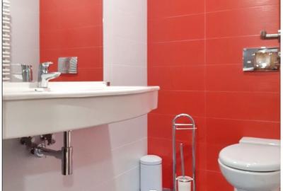 Apartament cu 2 camere decomandat în Schei - 5