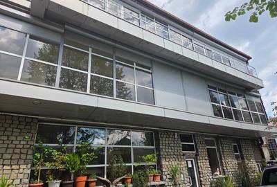 Casă individuală cu 5 camere cu Canalizare în Unirii - 1