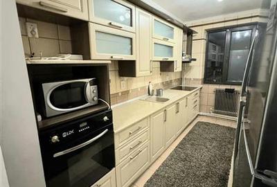 Apartament cu 4 camere semidecomandat, mobilat în City Park Mall - 20