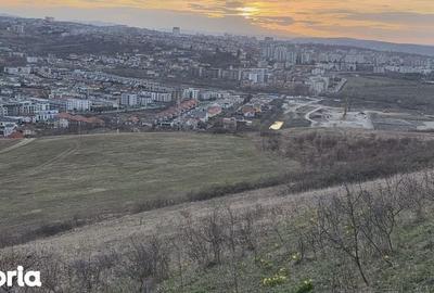 Teren de 697 mp, în Florești - 4