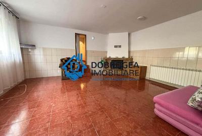 Casă cu 4 camere cu Teren 783 Mp în Păcii - 5