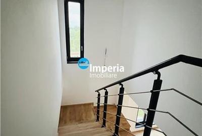 Persoana fizica de vanzare doua VILE DE LUX cu vedere la lac CORBEANCA - 8