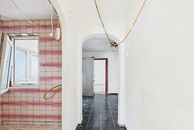 Apartament cu 2 camere decomandat în Pantelimon - 1