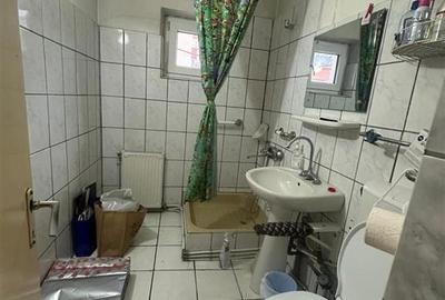 Apartament cu 4 camere decomandat în Nicolina - 13