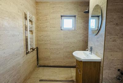 Lipovei, 3 camere, decomandat, et 3 - 13