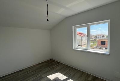 Casă individuală cu 5 camere cu Canalizare în Moșnița Nouă - 16