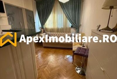 Garsonieră decomandată, mobilată în Universitate