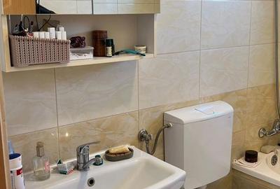 Apartament cu 3 camere decomandat în Girocului - 2
