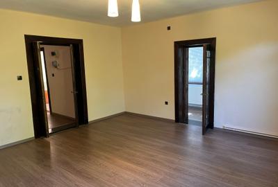 Apartament cu 3 camere semidecomandat în Cotroceni - 8