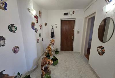 Titan, chiar la metrou Nicolae Grigorescu, 5 minute parc IOR bloc tip H, - 11