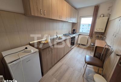 Apartament cu 2 camere decomandat, mobilat în Central - 3