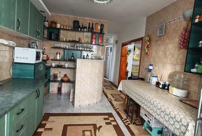 Casă cu 6 camere cu Teren 400 Mp în Central - 11