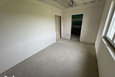 Casă cu 4 camere cu Canalizare în Gilău