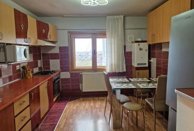 Apartament cu 3 camere decomandat în 1 Decembrie - 6