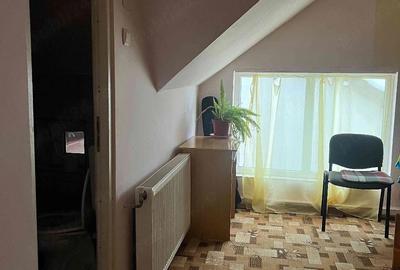 Casă cu 3 camere cu Teren 600 Mp în Central - 5