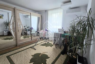 Apartament cu 2 camere, centrala proprie, parter inalt, zona Ronat - 6