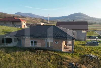 Casă cu 4 camere cu Teren 1500 Mp în Central - 6