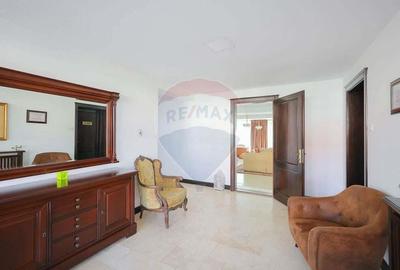 Casă cu 4 camere cu Teren 925 Mp în Nufărul - 7