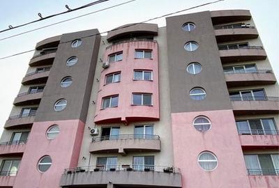 Apartament cu 3 camere decomandat în Central - 1