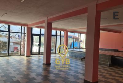 Spațiu comercial, de 300 mp, în Decebal - 16