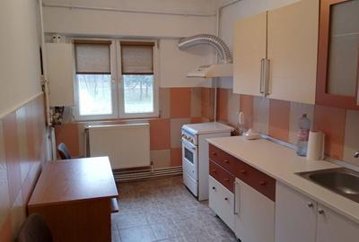 Apartament cu 2 camere decomandat în Central - 1