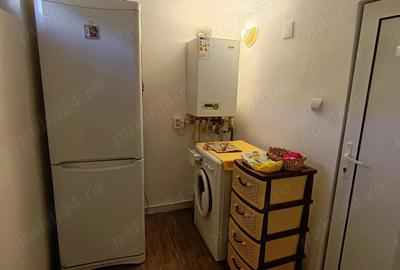 Casă cu Teren 200 Mp în Mărăcineni - 2