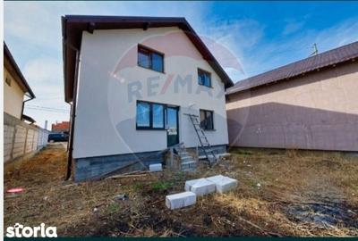 Casă cu 4 camere cu Teren 390 Mp în Bariera Vâlcii