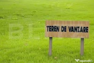 Teren de 2000 mp, în Central