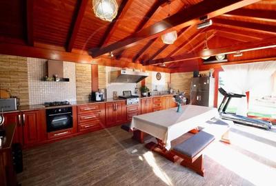 Casă cu 5 camere cu Garaj în Mădăras - 5