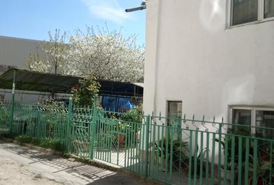 Vand casa, ultracentral in municipiul Moreni, judetul Dambovi?a Vand casa, ultracentral in municipiul Moreni, judetul Dambovi?a - 1