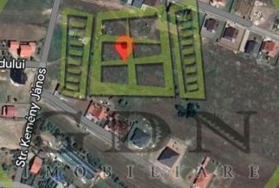 Teren de 600 mp, în Central - 2