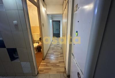 Apartament cu 4 camere decomandat în Moinești - 16