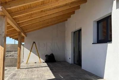 Duplex pe plan -  4 camere - toate utilitatile Duplex pe plan -  4 camere - toate utilitatile - 3