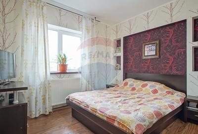 Apartament cu 3 camere decomandat în Triaj - 2