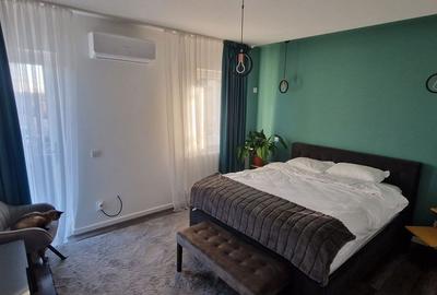 Casă cu 4 camere cu Teren 1220 Mp în Central - 1