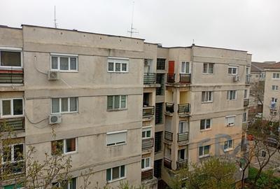 Garsonieră decomandată în Rogerius - 1