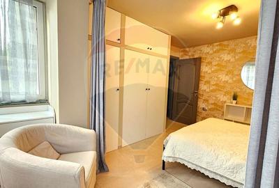 Inchiriez apartament modern cu 4 camere in zona Parcul Central - 13
