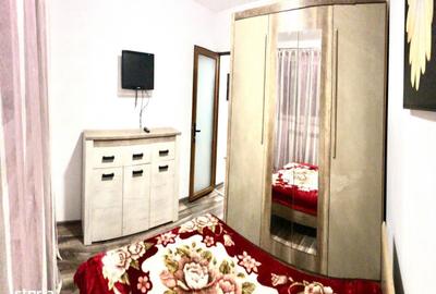 Apartament cu 2 camere decomandat în Micro 20 - 1