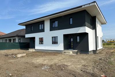 Duplex de vanzare in comuna Ghiroda, localitatea Giarmata Vii - 2